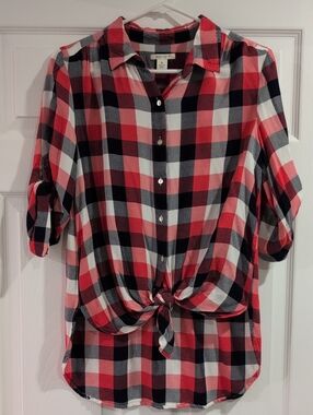Westbound Womens Pink/Red/Black Plaid Button-Front Tie-Hem Top